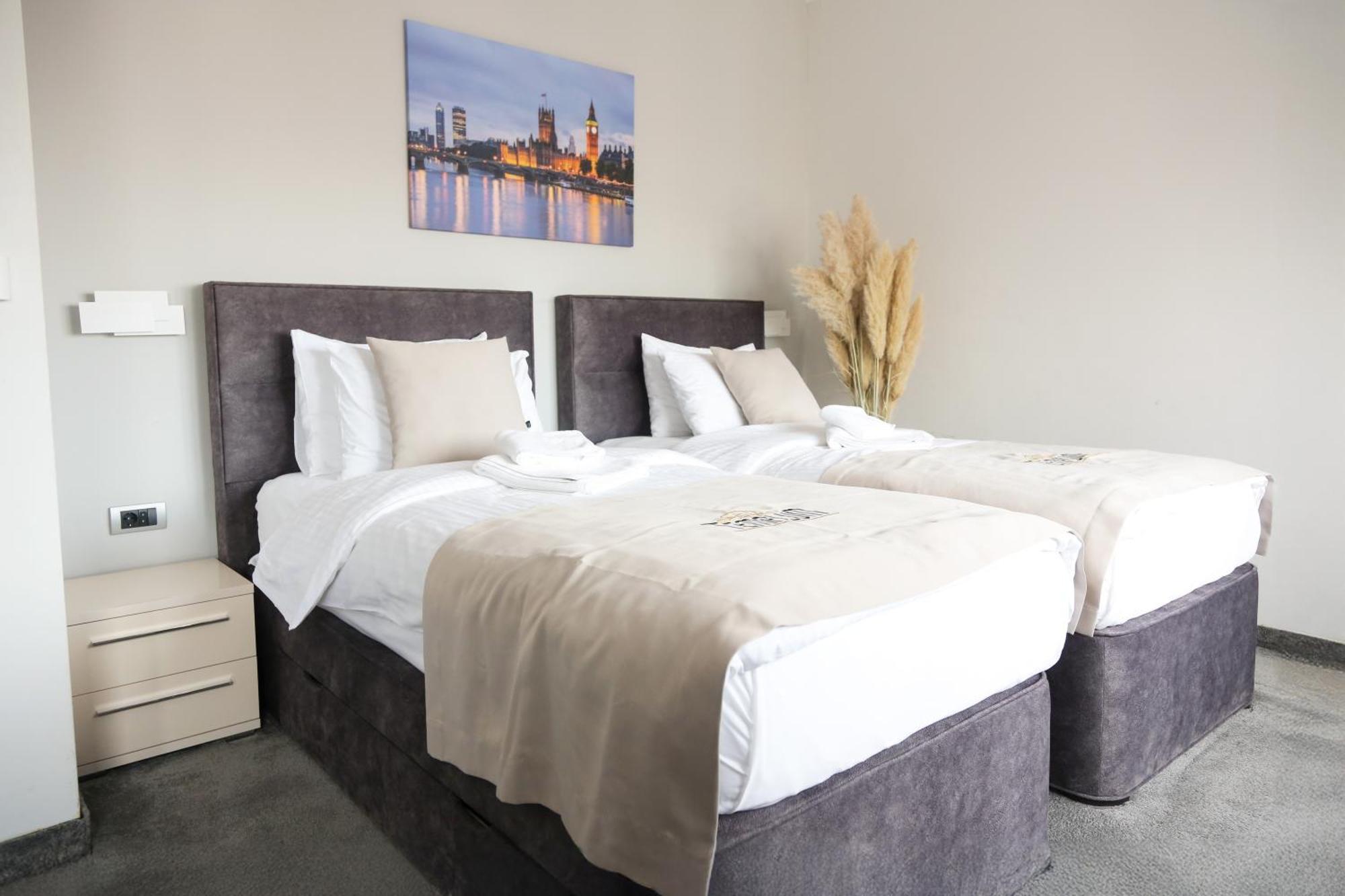 Templum Apartments - Slavija Square 베오그라드 외부 사진