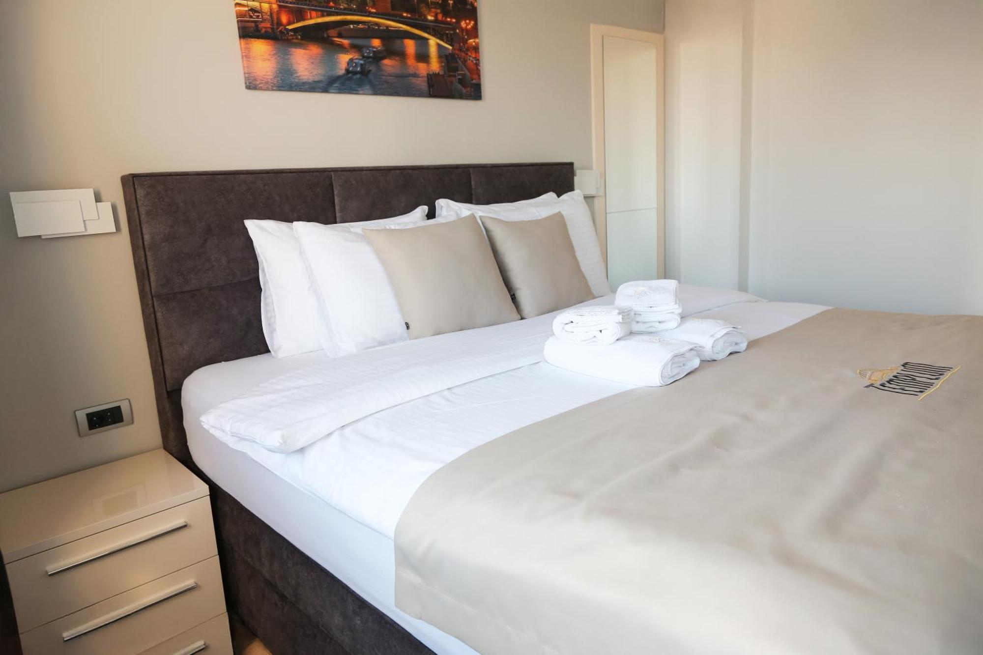 Templum Apartments - Slavija Square 베오그라드 외부 사진