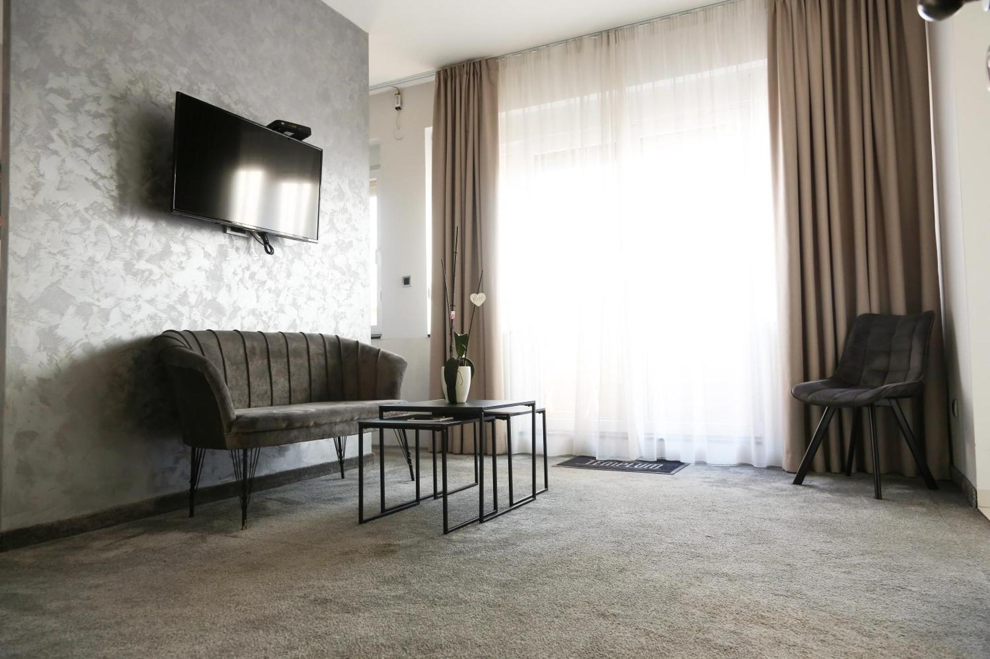 Templum Apartments - Slavija Square 베오그라드 외부 사진